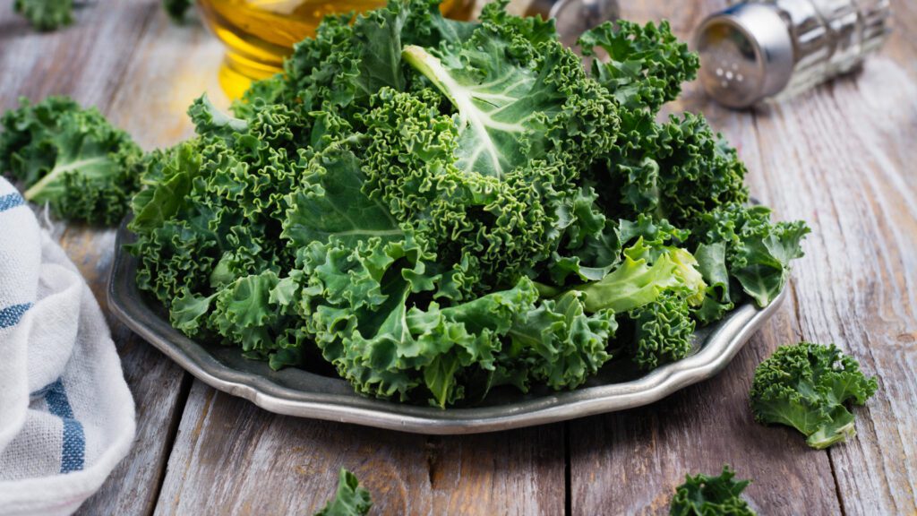 Kale for rabbits diet.