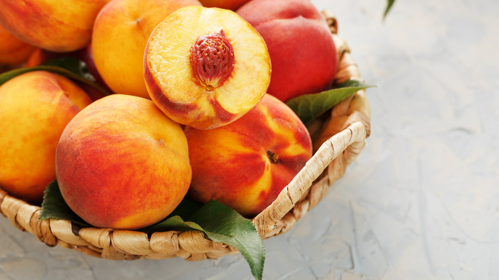 Can bunnies eat peaches?